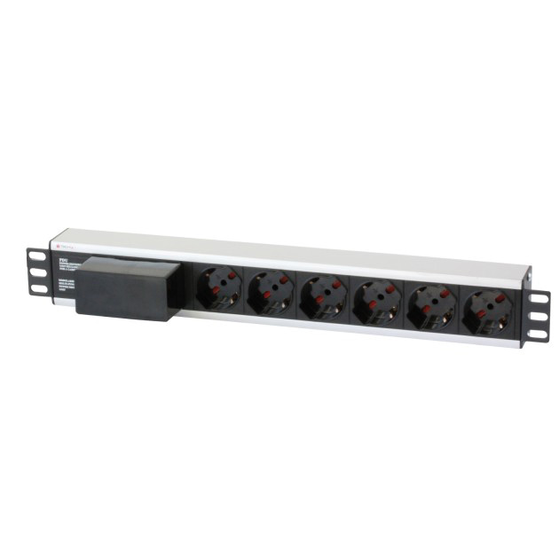 Multipresa 6 Posti da Rack 19'' con Magnetotermico Spina Italiana Cavo 3m 1U