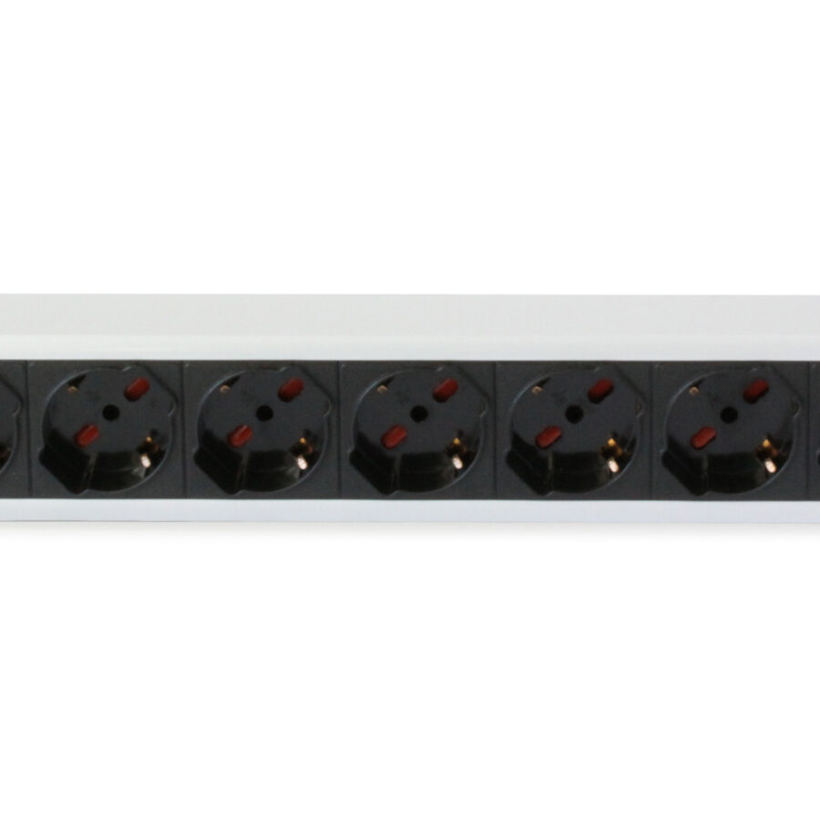 Multipresa 8 Posti da Rack 19'' con Interruttore Spina Italiana Cavo 3m 1,5U